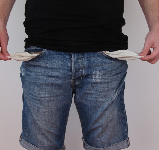 Printed Books or E-Readers: The Great Textbook Rip Off